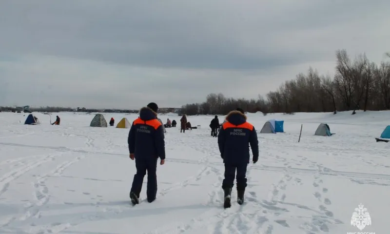 Акция «Безопасный лёд» проходит в Алтайском крае