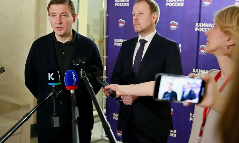 Андрей Турчак поддержал выдвижение кандидатуры Виктора Томенко на пост губернатора Алтайского края