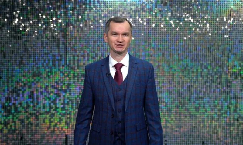 Министр цифрового развития и связи Алтайского края Евгений Зрюмов поздравил жителей региона с наступающим