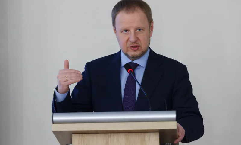 Виктор Томенко поставил задачу сохранить лидирующие позиции Алтайского края в сфере культуры
