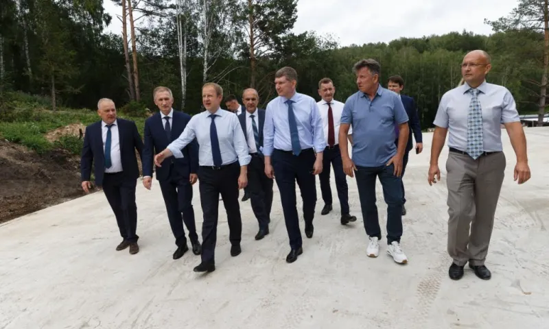 Министр Решетников: благодаря работе Виктора Томенко Алтайский край заработал на туризме 2 млрд рублей в год