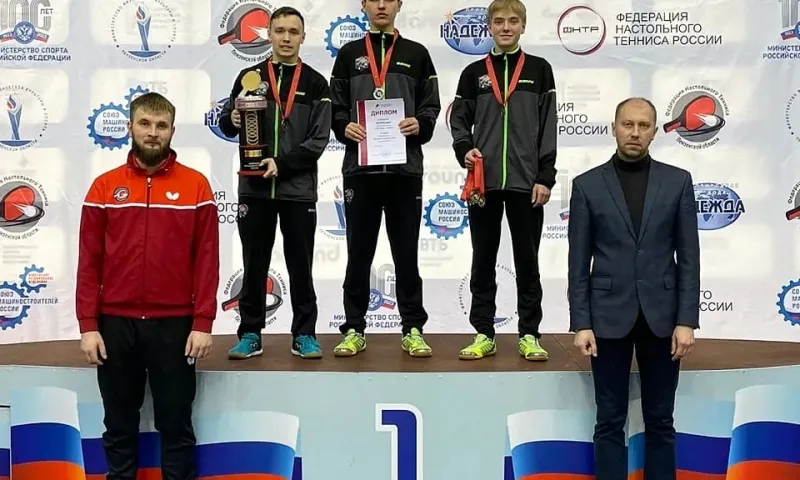 Команда по настольному теннису «Алтай-junior» выиграла Высшую лигу B