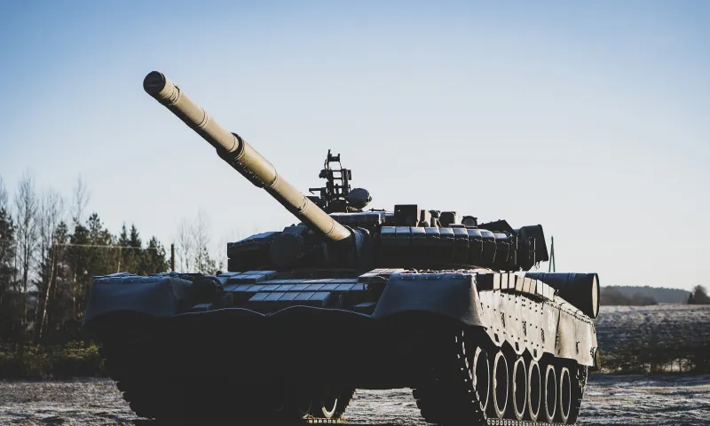 Трассу из-за военных колонн перекроют в Алтайском крае
