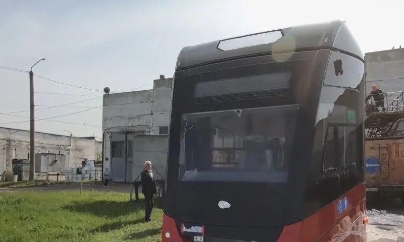 Виктор Томенко: в Алтайском крае увеличат темпы обновления общественного транспорта