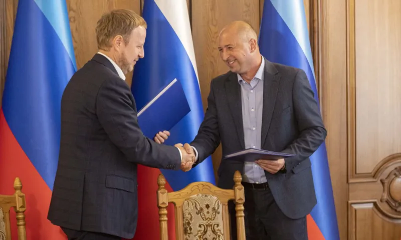 Губернатор Алтайского края посетил Луганскую Народную Республику с рабочим визитом