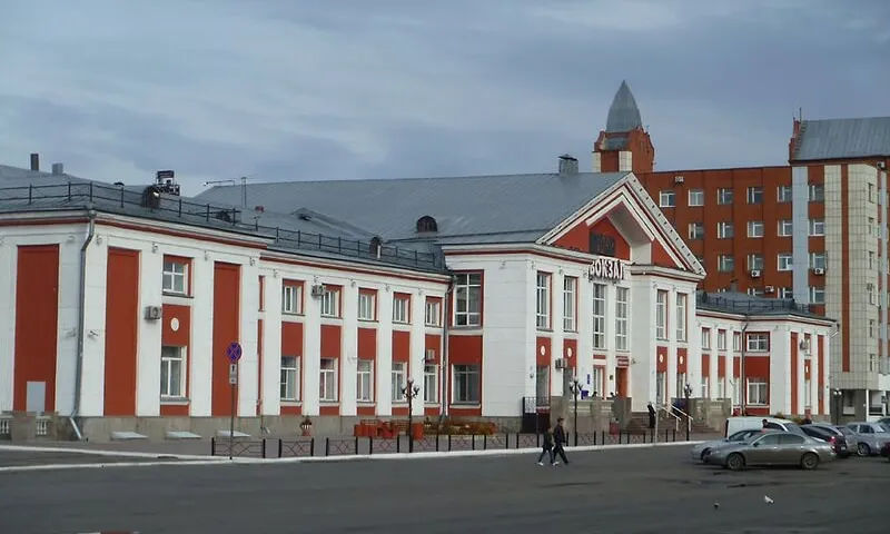 В туалете барнаульского ж/д вокзала нашли боевые гранаты
