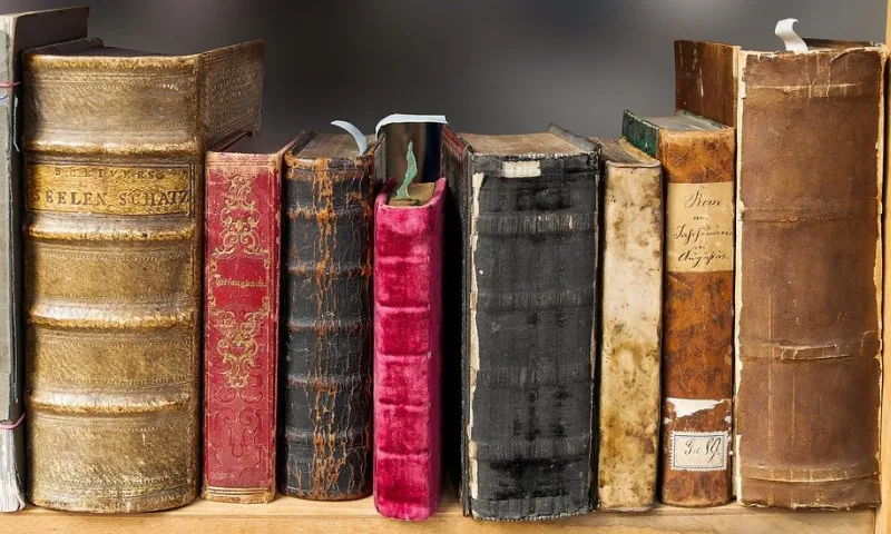 Выставка старинных книг откроется в Барнауле