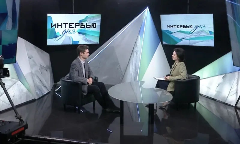 Артем Шмаков: как освоить навыки публичного выступления и научиться отстаивать собственную позицию