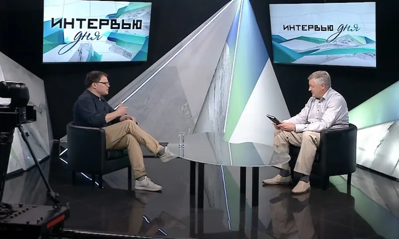 «Интервью дня»: главный редактор журнала «Новая Юность» Глеб Шульпяков