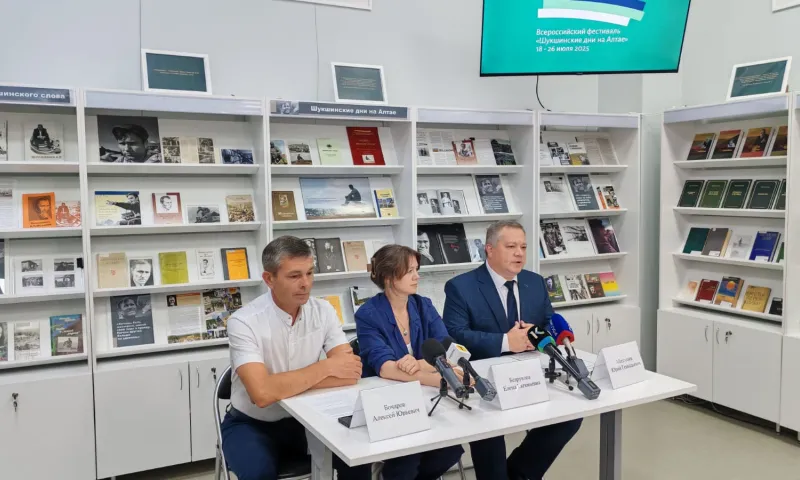 Стало известно, кто из знаменитостей приедет на фестиваль «Шукшинские дни на Алтае»