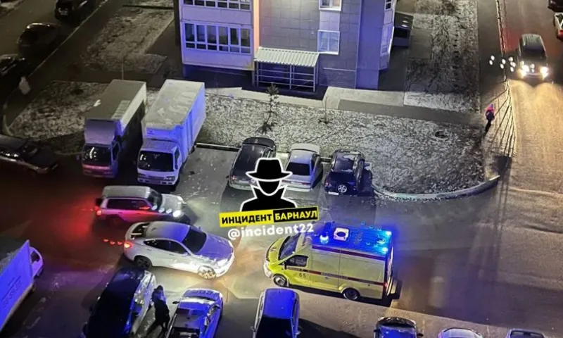 Ребенок попал под машину в Барнауле