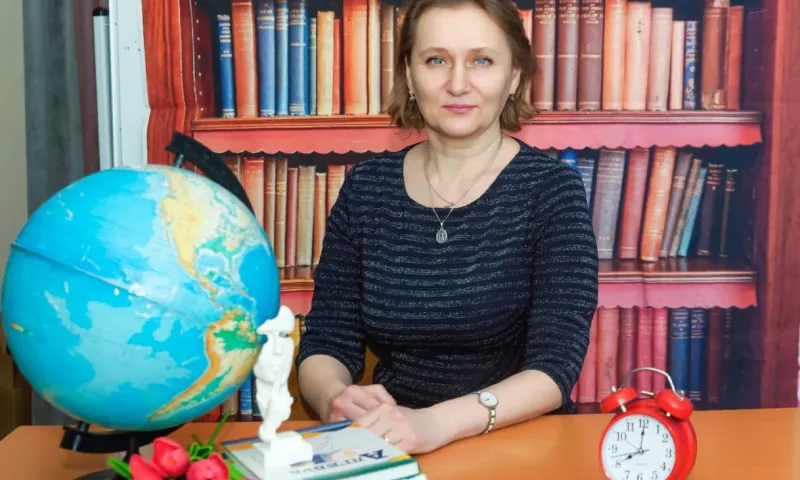 Алтайская учительница стала полуфиналистом Всероссийского телешоу «Классная тема!»