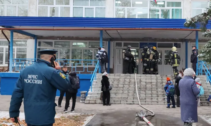В барнаульском лицее № 101 произошёл пожар