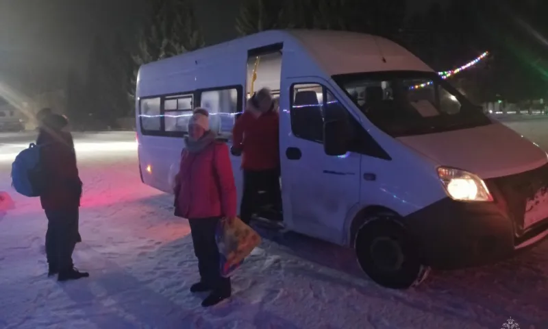 Туристы из Новосибирска застряли на трассе в Алтайском крае