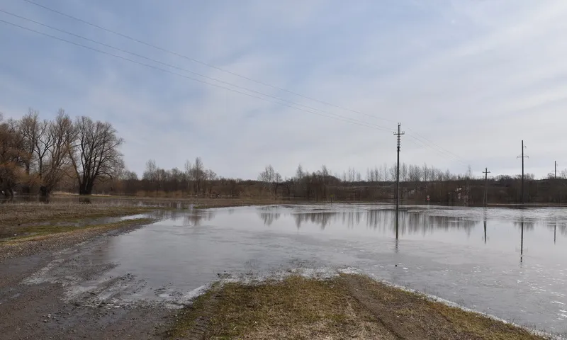 Из-за паводка в Алтайском крае закрыты три участка трассы