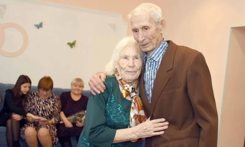 Пара из Алейска отметила 70 лет совместной жизни