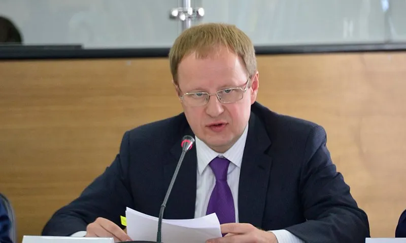 Виктор Томенко представил проект межрегионального развития сибирских трансграничных коридоров