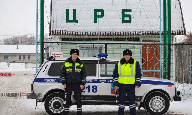Полицейские экстренно доставили каменскую роженицу в больницу