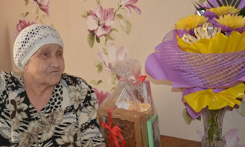 Ветеран ВОВ из Барнаула отметила 96-й день рождения