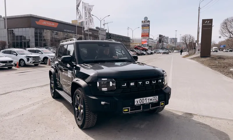 Обновлённый внедорожник «Джетур T2» представили в Барнауле