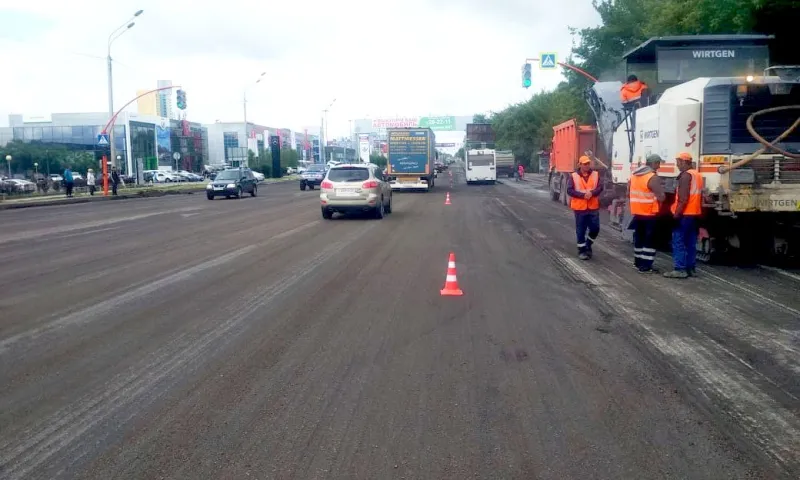 В Барнауле начали ремонтировать участок Павловского тракта 