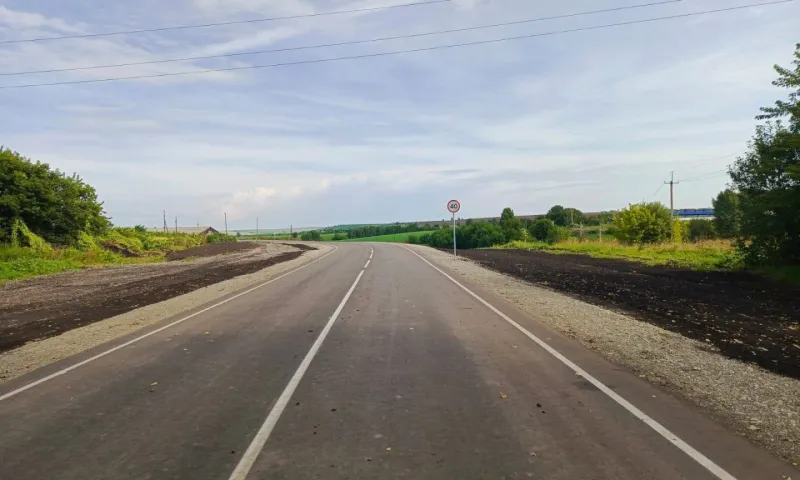 Новую дорогу уложили в Красногорском районе Алтайского края