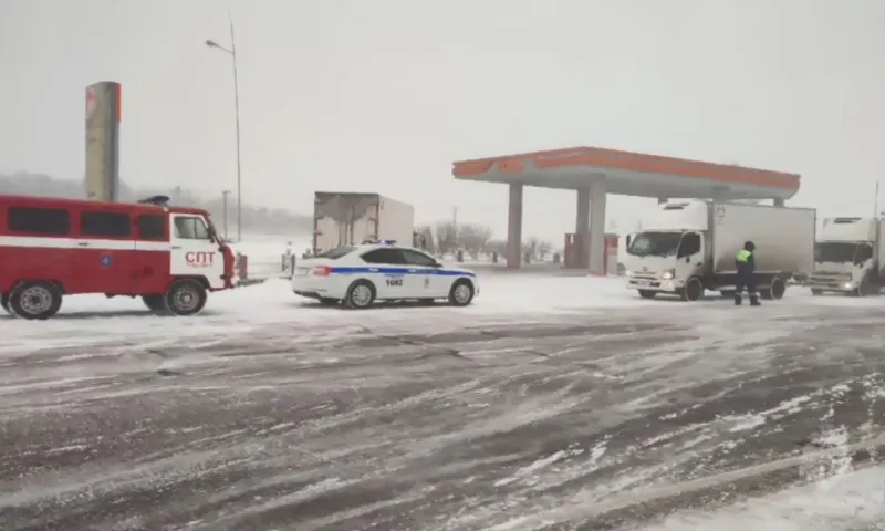 В ГУ МЧС России по Алтайскому краю рассказали о ситуации в связи с непогодой