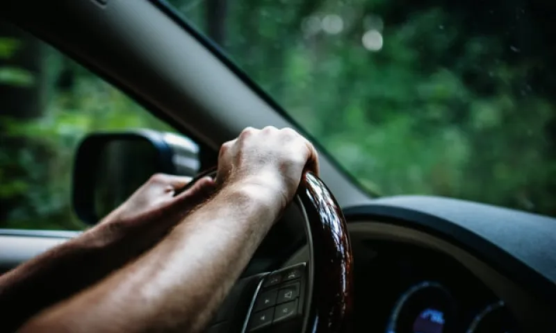 В Рубцовске полицейские задержали по горячим следам угонщика автомобиля