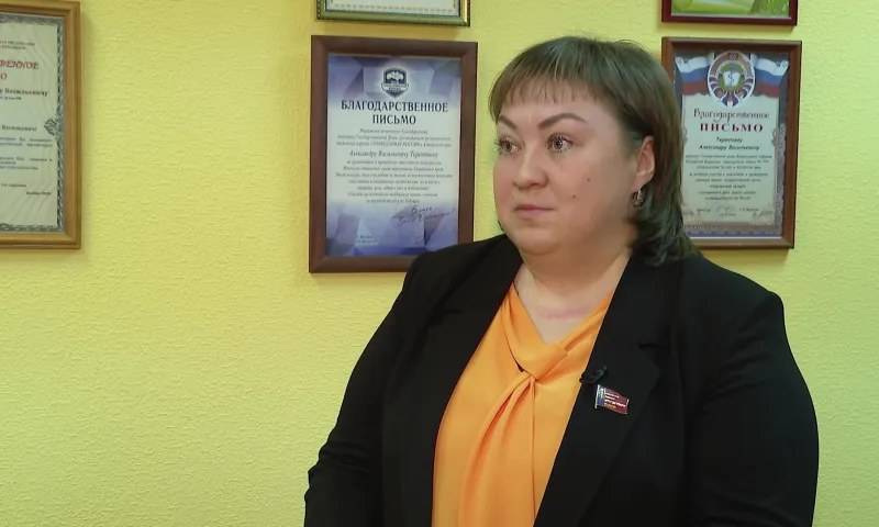 Депутат АКЗС Евгения Боровикова поддерживает проведение спецоперации на Украине