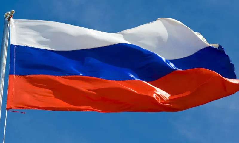 Уроки истории и ОБЖ предложили начинать с исполнения гимна России в одной из российских школ