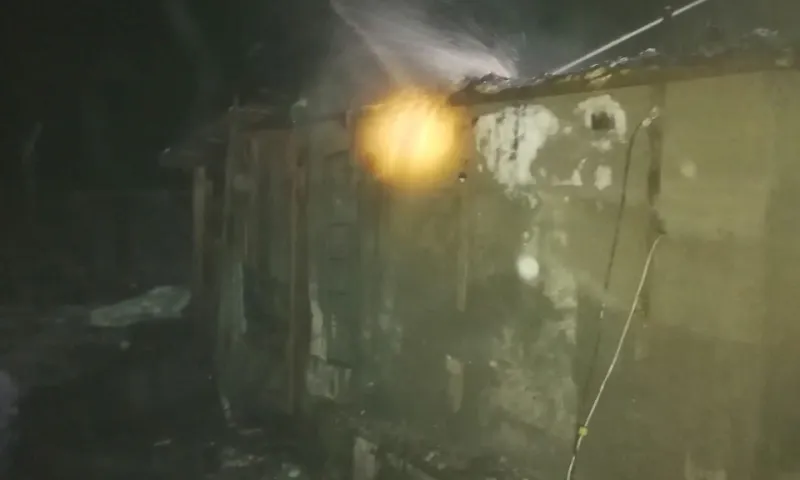 Баня загорелась в Бийском районе