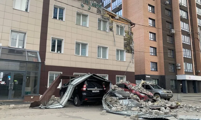 Губернатор Виктор Томенко: 16 человек пострадали от урагана в Алтайском крае