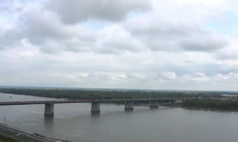 Уровень воды на Оби в районе Барнаула продолжает расти