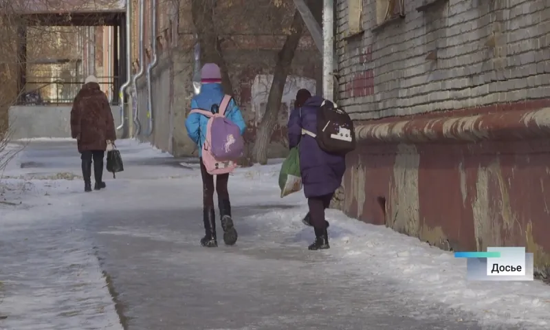 30 барнаульцев в день обращаются в травмпункт из-за гололедицы. Как уберечь себя от ушибов?