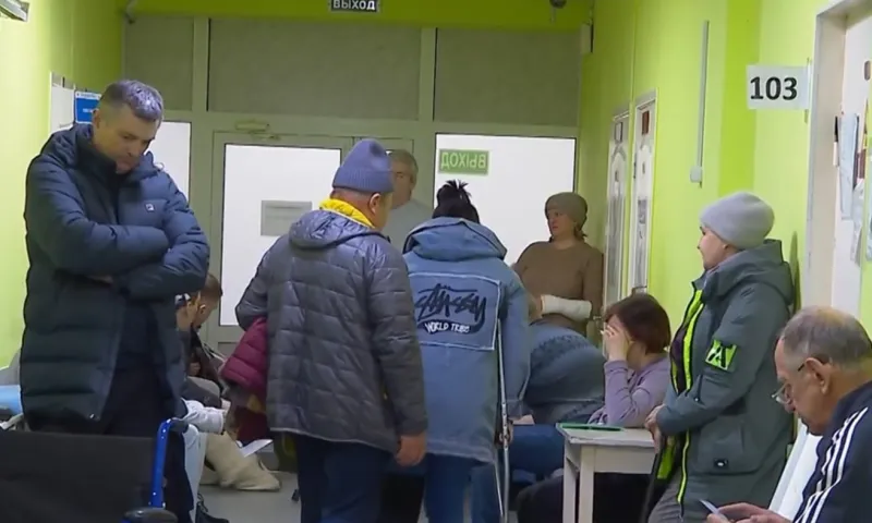 228 человек обратились в травмпункт из-за гололеда за последнюю неделю в Барнауле