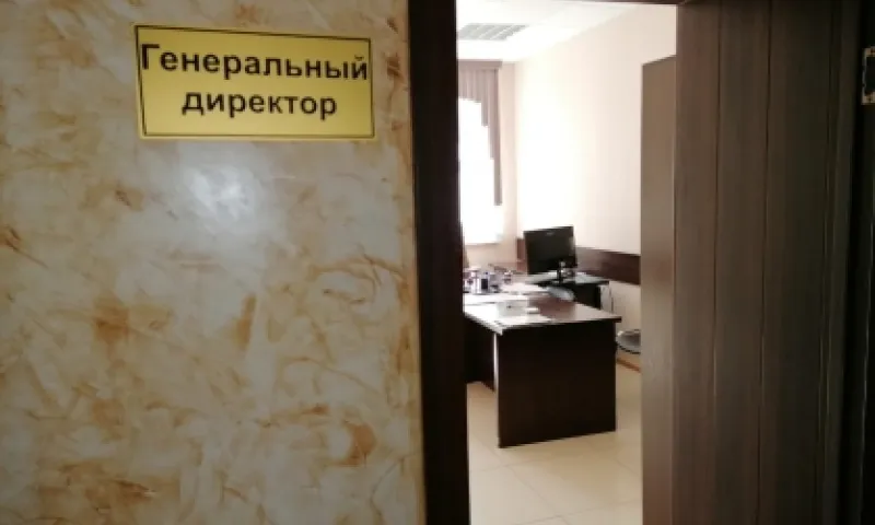 Директора строительной фирмы признали виновным в хищении денег при капремонте школы в Алтайском крае