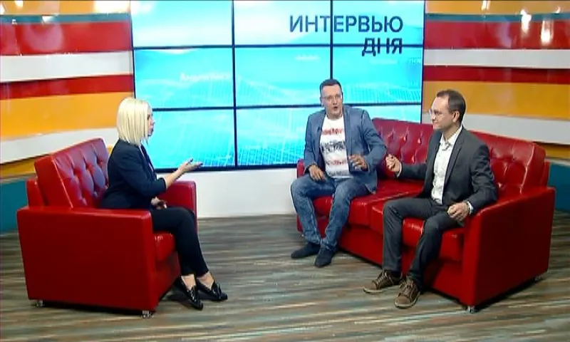 Александр Грин и Максим Милосердов: о поэтических проектах в Барнауле