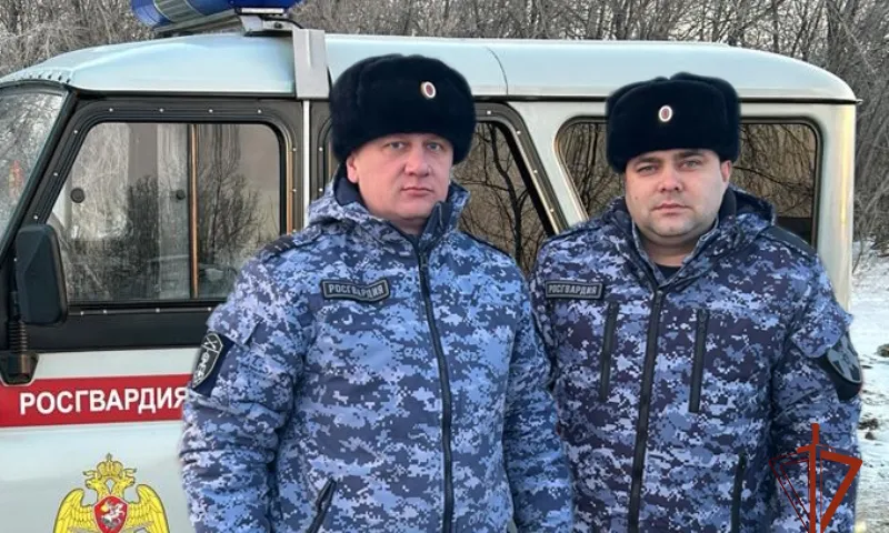 Сотрудники Росгвардии Алтайского края спасли жизнь подростка
