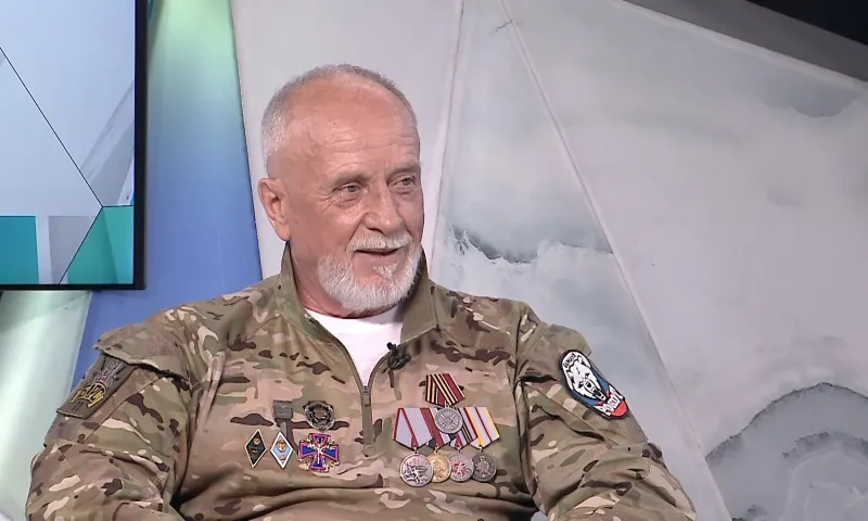 Илья Бастраков: о возрасте, патриотизме, подготовке к контрактной службе и обстановке на фронте
