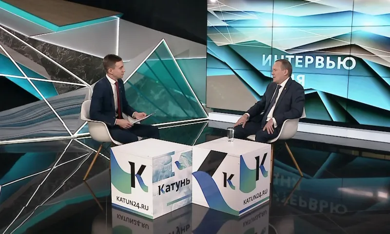 «Интервью дня»: сенатор Совета Федерации Федерального собрания России Виктор Зобнев