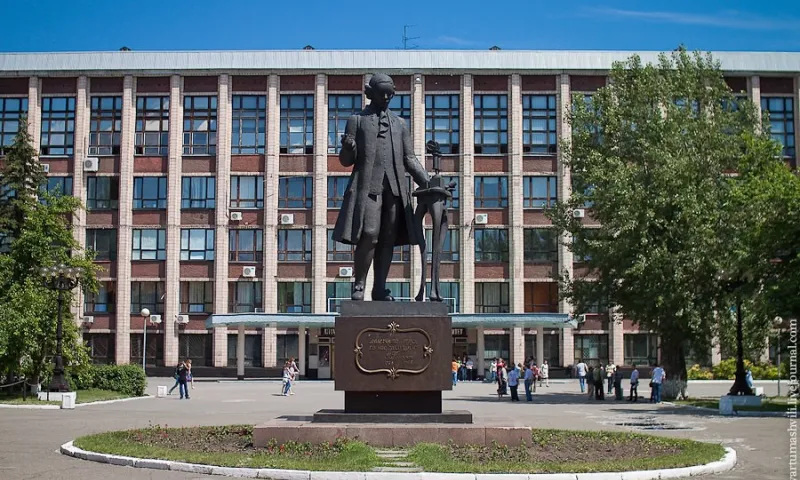 Алтайский вуз вошел в топ-20 вузов России по уровню зарплат выпускников сферы IT