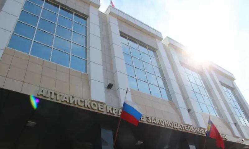 В АКЗС завершилось опросное голосование по поводу поправок в федеральный закон о QR-кодах