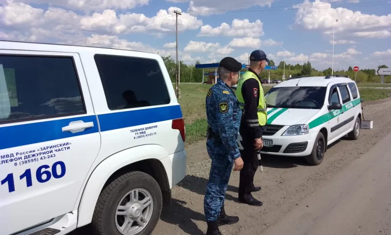 12 машин арестовали в Заринске в ходе рейда