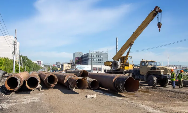 Новые теплосети на путепроводе в Барнауле проложат к осени 2022 года