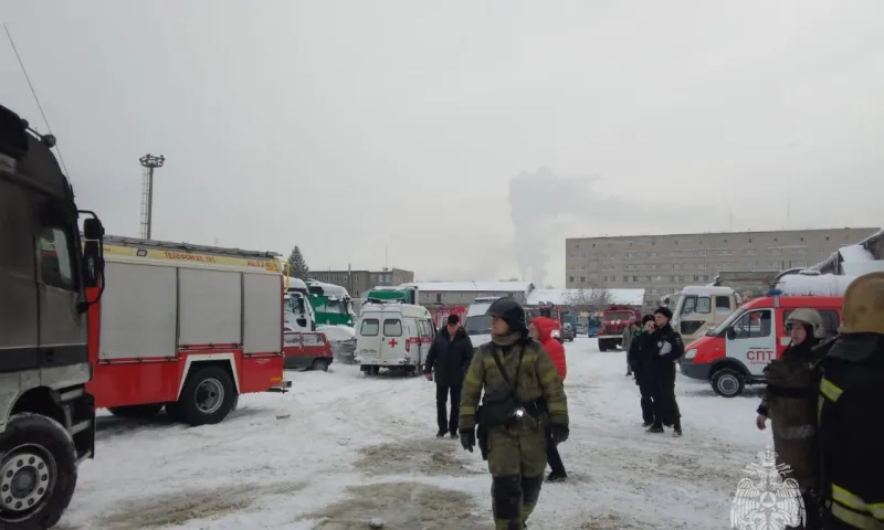 В Барнауле из-за пожара в гараже пострадал мужчина
