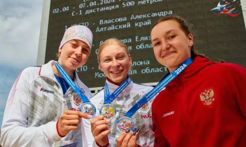 Гребцы Алтайского края стали победителями и призёрами всероссийских стартов среди юниоров до 19 лет