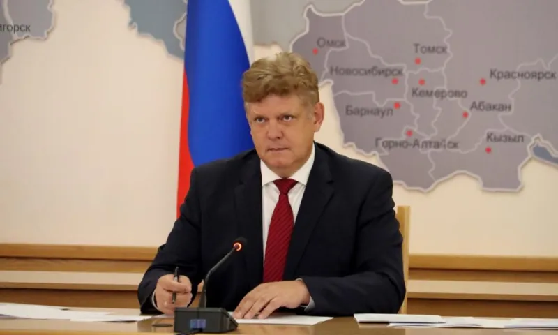 Полпред президента в СФО Анатолий Серышев поздравил сибиряков с Пасхой