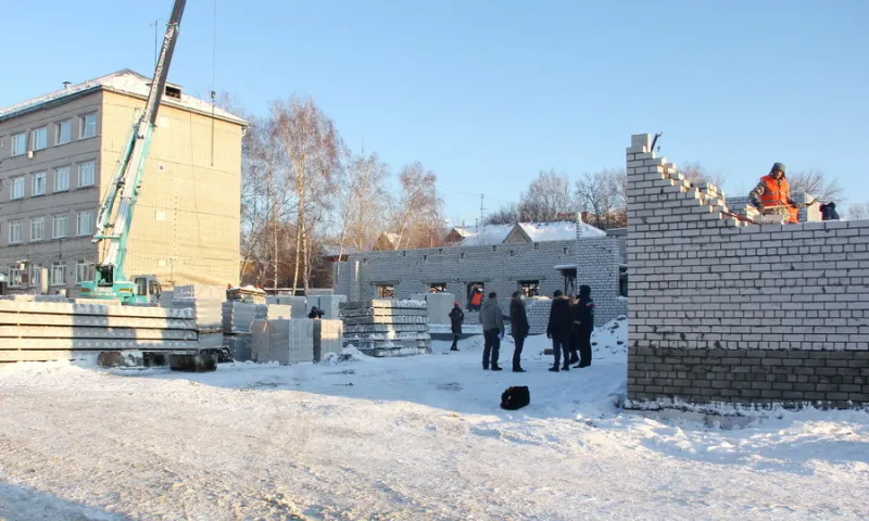 В Барнауле продолжается реконструкция поликлиники горбольницы № 3