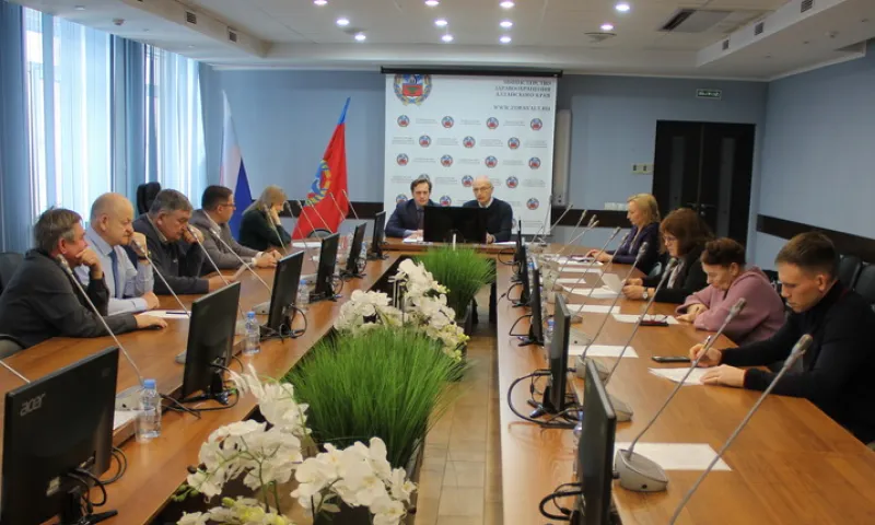 249 бригад скорой помощи ежедневно выходят на дежурство в Алтайском крае
