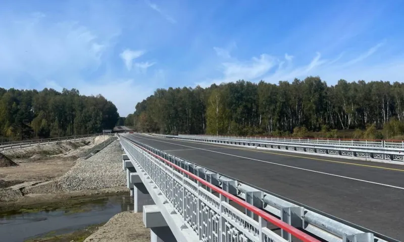 Открыли движение по мосту через реку Бехтемир в Алтайском крае